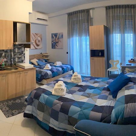Bed and Breakfast B E B Le Terrazze Sul Mare Катандзаро Экстерьер фото